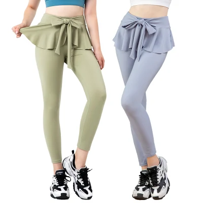 Servizio OEM Pantaloni da yoga ad asciugatura rapida a vita alta slim fit con gonne per donna